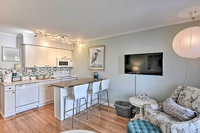 Beach & Pool Access: Hilton Head Condo w/ Balcony