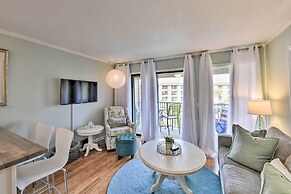 Beach & Pool Access: Hilton Head Condo w/ Balcony