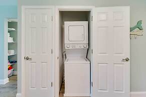 Half-mi to Folly Field Beach: Hilton Head Condo