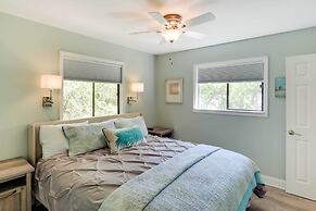 Half-mi to Folly Field Beach: Hilton Head Condo