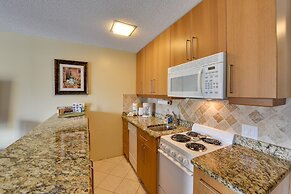 Community Pool & Bikes: Hilton Head Family Condo