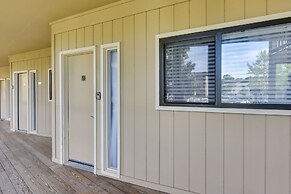 Community Pool & Bikes: Hilton Head Family Condo