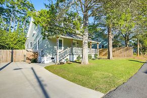 Greenville Escape w/ Deck + Fire Pit!