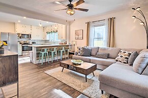 Greenville Escape w/ Deck + Fire Pit!