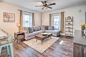 Greenville Escape w/ Deck + Fire Pit!