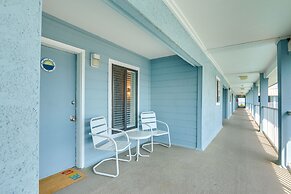 Hilton Head Resort Retreat: Hot Tub & Beach Access