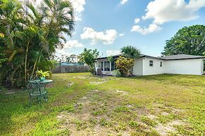 Fort Myers Bungalow - 12 Miles to the Beach!