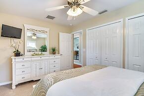 Fort Myers Bungalow - 12 Miles to the Beach!