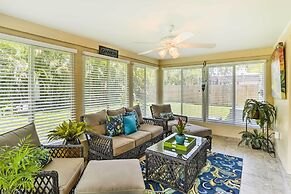 Fort Myers Bungalow - 12 Miles to the Beach!