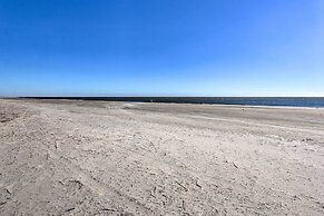 Walk to Beach: Hilton Head Island Resort Condo