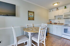 Hilton Head Island Resort Condo - Steps to Beach!