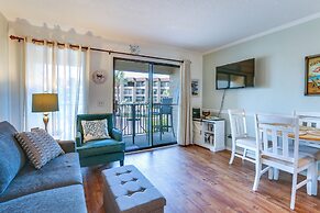 Hilton Head Island Resort Condo - Steps to Beach!