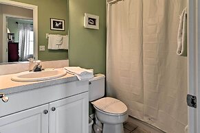 Holmes Beach Home: Pool, Hot Tub, Walk to Beach!