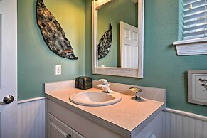 Holmes Beach Home: Pool, Hot Tub, Walk to Beach!