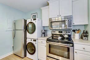 Hilton Head Island Resort Townhome w/ Beach Access