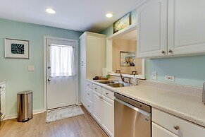 Hilton Head Island Resort Townhome w/ Beach Access