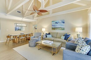 Hilton Head Island Resort Townhome w/ Beach Access