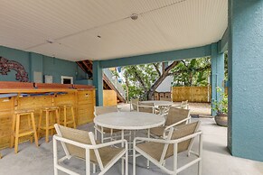 Indian Rocks 'lizard Lair' 350 ft From the Beach!