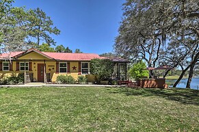 Keystone Heights Lakefront Cabin - Fire Pit, Grill