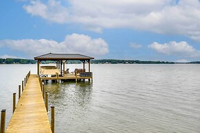 Lakefront Retreat w/ Private Dock!
