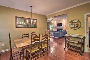 Lake Keowee Escape w/ Dock, Deck & Lake Access!