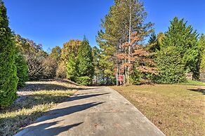 Lake Keowee Escape w/ Dock, Deck & Lake Access!