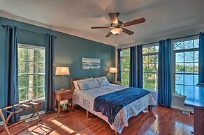 Lake Keowee Escape w/ Dock, Deck & Lake Access!