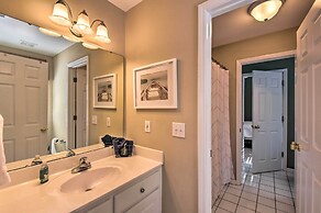 Lake Keowee Escape w/ Dock, Deck & Lake Access!