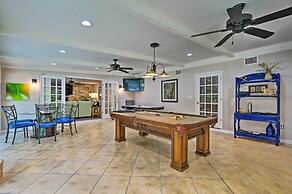 Huge Lutz Family Retreat w/ Game Room & Pool!