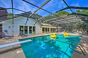 Huge Lutz Family Retreat w/ Game Room & Pool!