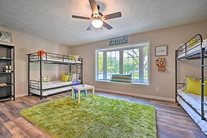 Huge Lutz Family Retreat w/ Game Room & Pool!