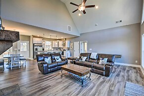 Lake Keowee Getaway: Boat Dock, Deck, Grill!