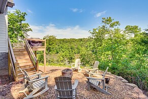 Lake Keowee Getaway: Boat Dock, Deck, Grill!