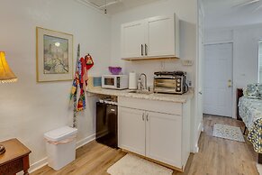 Lanark Village Vacation Rental ~ 8 Mi to Beach!