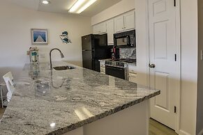Little River Condo With Balcony & Pool Access!