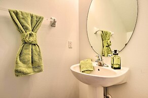 Luxe Terra Verde Villa w/ Theater: 6 Mi to Disney!