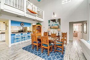 Luxury Key Largo Home w/ Guest House & Pool!