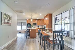 Largo Oasis w/ Pool & Grill: 10 Min to Beach!