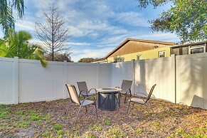 Largo Oasis w/ Pool & Grill: 10 Min to Beach!