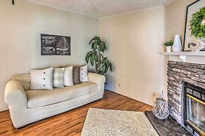 Murrells Inlet Home w/ 2 Screened-in Porches!