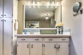 Murrells Inlet Home w/ 2 Screened-in Porches!