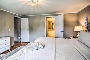 Murrells Inlet Home w/ 2 Screened-in Porches!