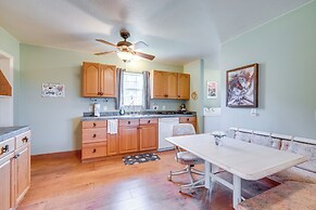 Lecanto House w/ Deck, Porch & Indoor Pool!