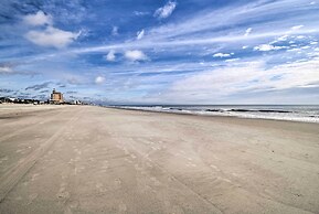 Myrtle Beach Condo w/ Community Beach Access!