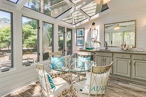 Modern Hilton Head Retreat: Walk to Beach & Golf!