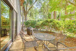 Modern Hilton Head Retreat: Walk to Beach & Golf!
