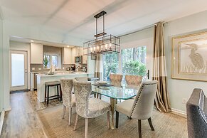 Modern Hilton Head Retreat: Walk to Beach & Golf!