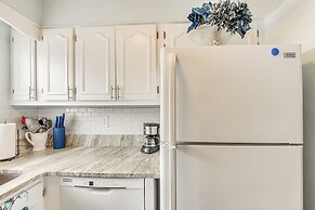 Oceanside Ormond Beach Condo, Steps to Shore!