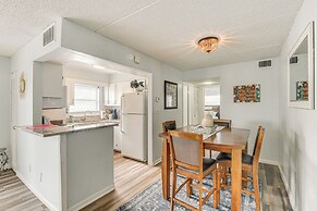 Oceanside Ormond Beach Condo, Steps to Shore!