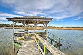 Pawleys Island House, - Steps to Beach & Creek!